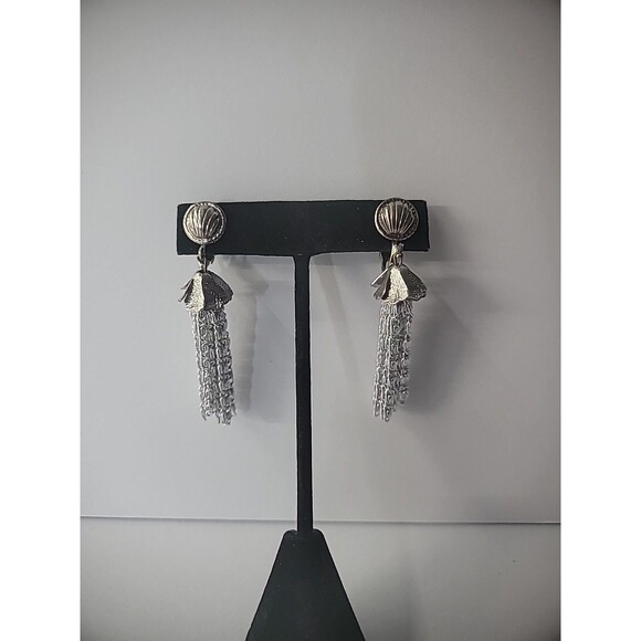 Vintage Earrings Clip On Silver Tone Chain Tassels Drop Dangle Jewelry Costume - Picture 5 of 10